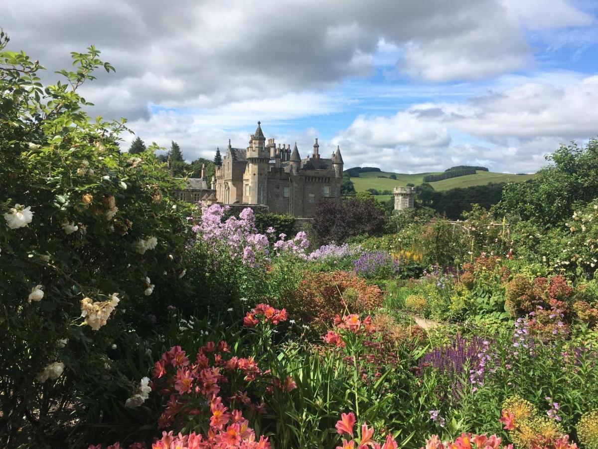 Bed and Breakfast Tweedbank Galashiels Esterno foto